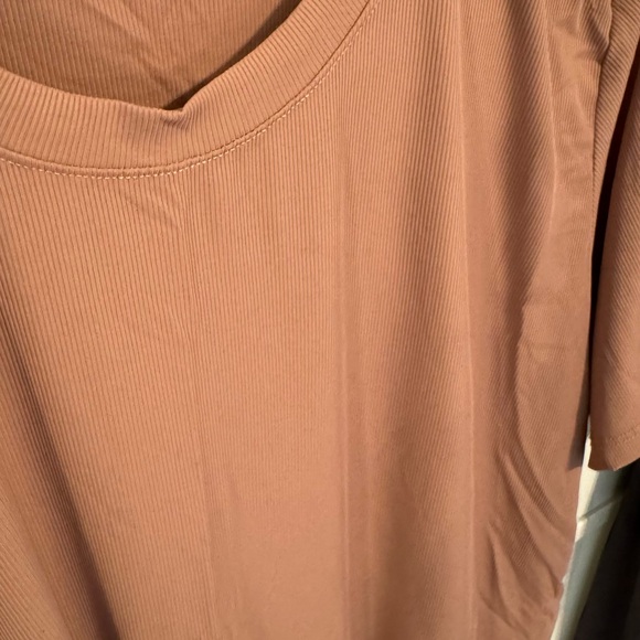 ZYIA athletic tops. Size L. Pink and gray. - Picture 3 of 6